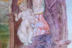 30 Madonna col Bambino