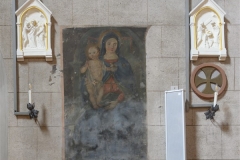 32 Madonna col Bambino