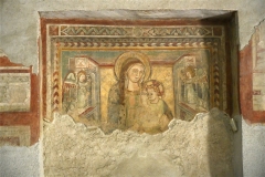 145 Madonna col Bambino