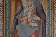 32 Sant'Anna e Madonna col Bambino