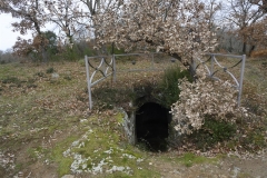 10 Ingresso della grotta