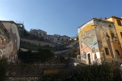 2. Morolo, case intorno alla piazza E. Biondi