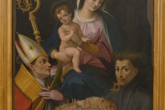 41 Madonna con il Bambino, San Felice vescovo e il Beato Andrea Caccioli