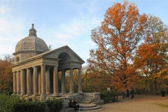 04 Tempietto dedicato a Giulia Farnese