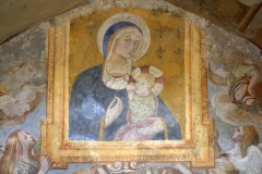 33 Madonna del Giglio