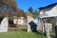 5. Il cancello del santuario