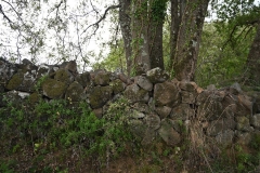 02 Muro di cinta dell'insediamento fortificato di Rofalco