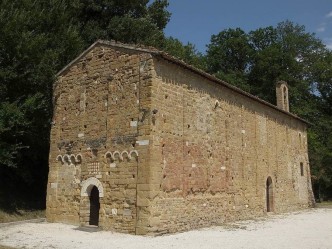 Pieve di San Zenone - Gagliole (MC)