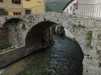 Ponte Marmone (Romano) e Lavatoio - Pioraco (MC)