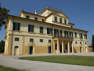 Villa Salvati - Monte Roberto (AN)