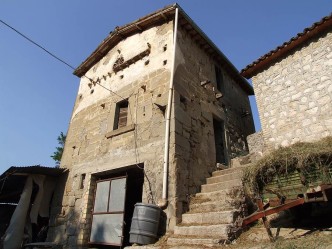 Torre fortificata di Vallicella - Roccafluvione (AP)