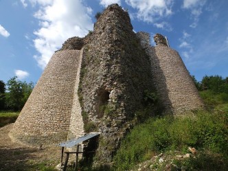 rocca di cagli 03