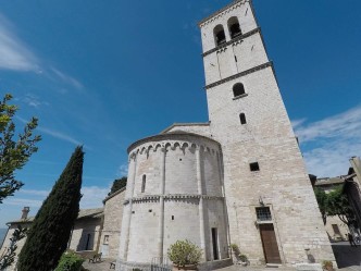 chiesa di santa maria maggiore - assisi 001