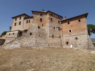 castello sobrano - todi 09