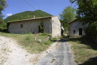 11 Vecchia via della Spina e Chiesa di S. Egidio