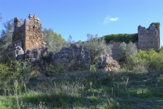 11 Resti del Castello dei Di _Vico e della Chiesa di San Giovenale